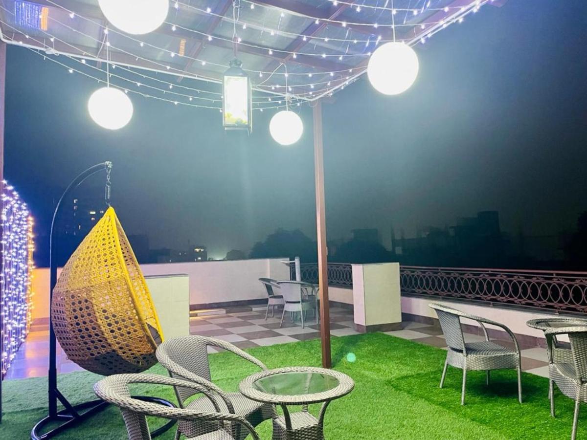 Bluo Studio5 Golf Course Road - Gym, Terrace Garden Gurgaon Eksteriør billede